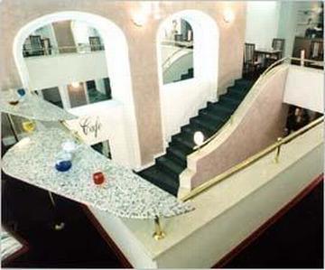 Gloria Palace